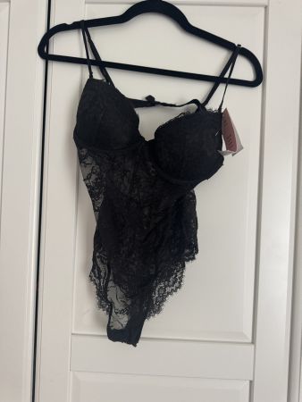 H&M Spitzenbody schwarz Push-up, 75C – neu mit Etikett