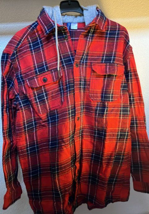 Jacken: Hemdjacke – Gebraucht aus Lalden von wal_k7qx