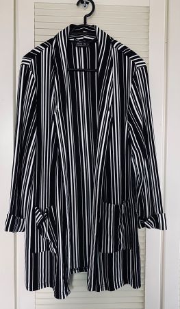 Elegante lange leichte Damen-Jacke (Blazer), Gr. 42, neu
