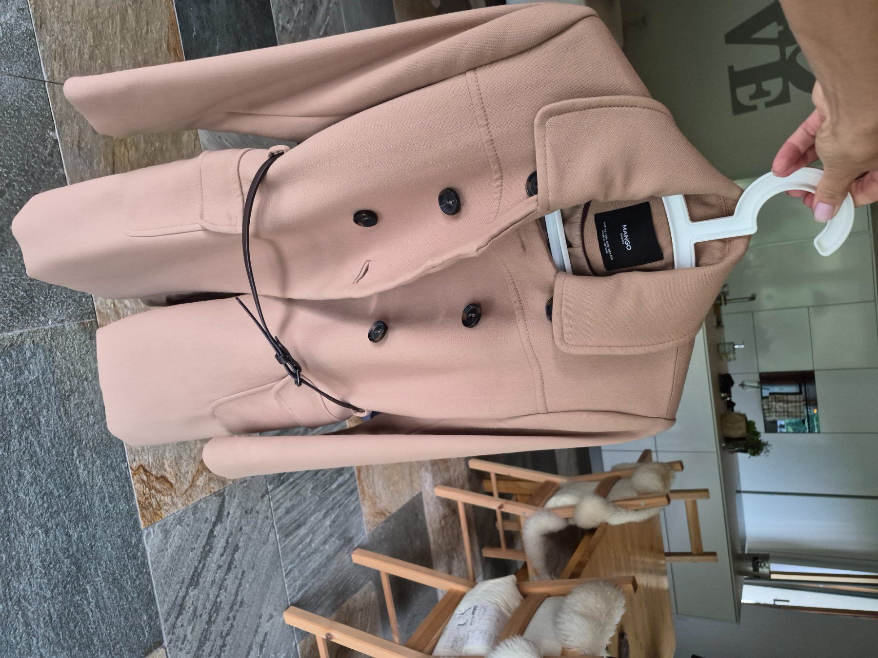Mango Mäntel: Cappotto MANGO beige XS usato pochissimo – Gebraucht aus Aurigeno von TesBri 2