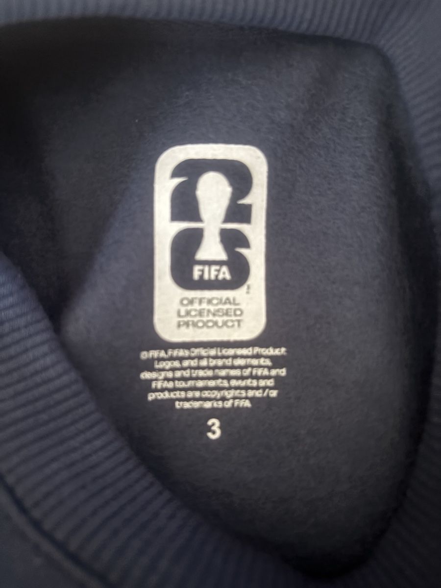 Maglioni & Felpe: FIFA World Cup 2026, Pullover, Grösse 3, neu! – Nuovo (secondo la descrizione) da Brislach venduto da mercedesmmm17 1