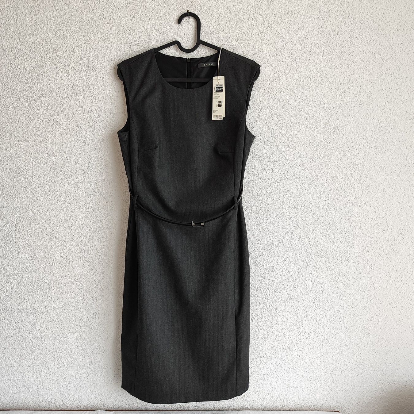 Esprit Kleider: Esprit, Etuikleid mit Gürtel, Gr: 36D/38F, Neu – Neu und originalverpackt aus Ruetihof von Sunny-Summer 2