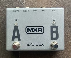 Dunlop MXR M196 A/B Box