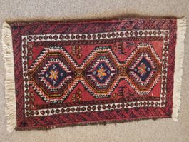 alter Perser Teppich aus dem Iran - kräftige Farben 86x50cm
