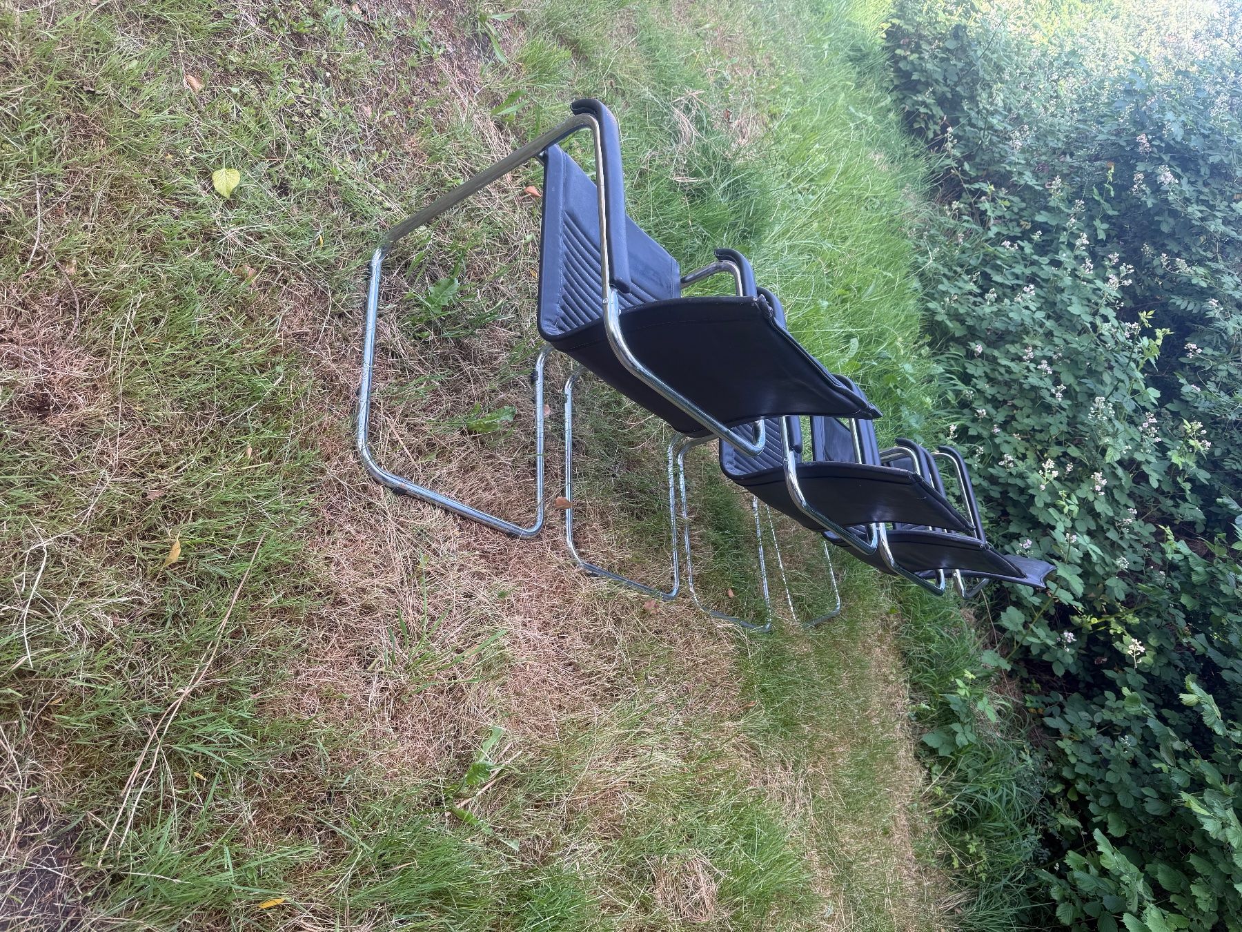 Stühle: Freischwinger stühle – Gebraucht aus Brugg AG von Vale_1 3