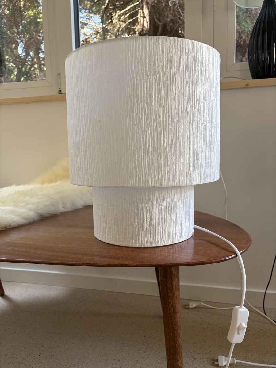 H&M Lampes: H&M scandi table lamp  – D'occasion à Zurich par GCambiati 1