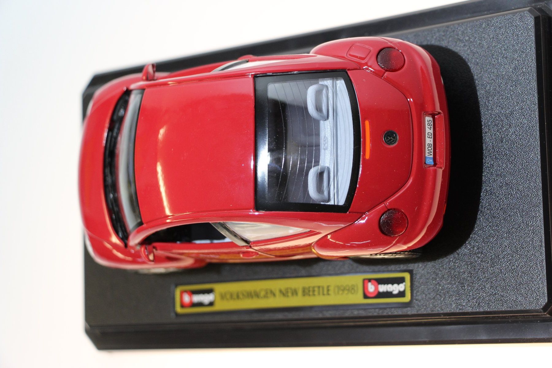 Bburago Modellini d'auto: BBurago VW New Beetle rot 1:24 – Usato da Corminboeuf venduto da corbay 6