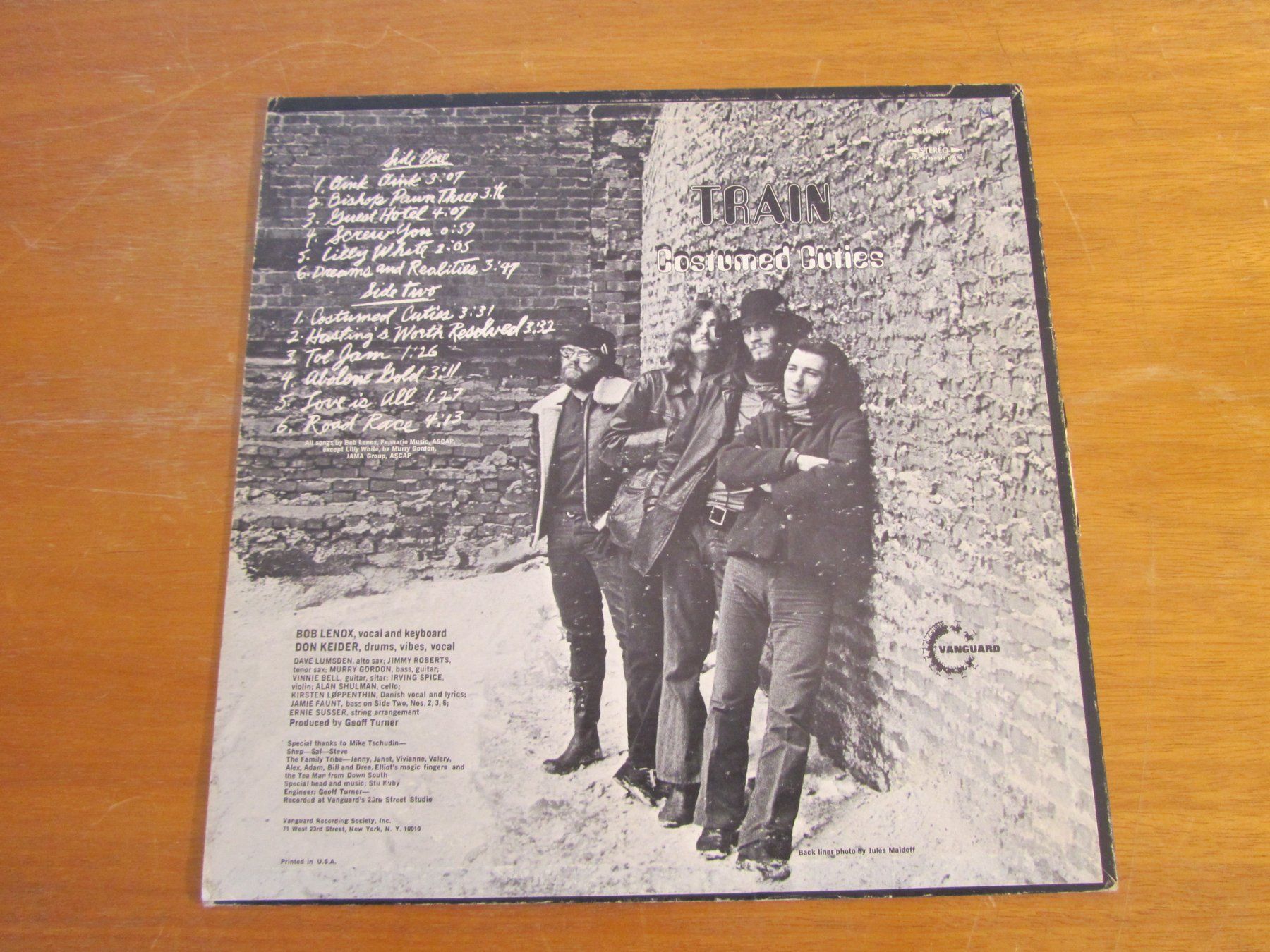 Vinyles: TRAIN:   Costumed Cuties – D'occasion à Seengen par mikelele 1
