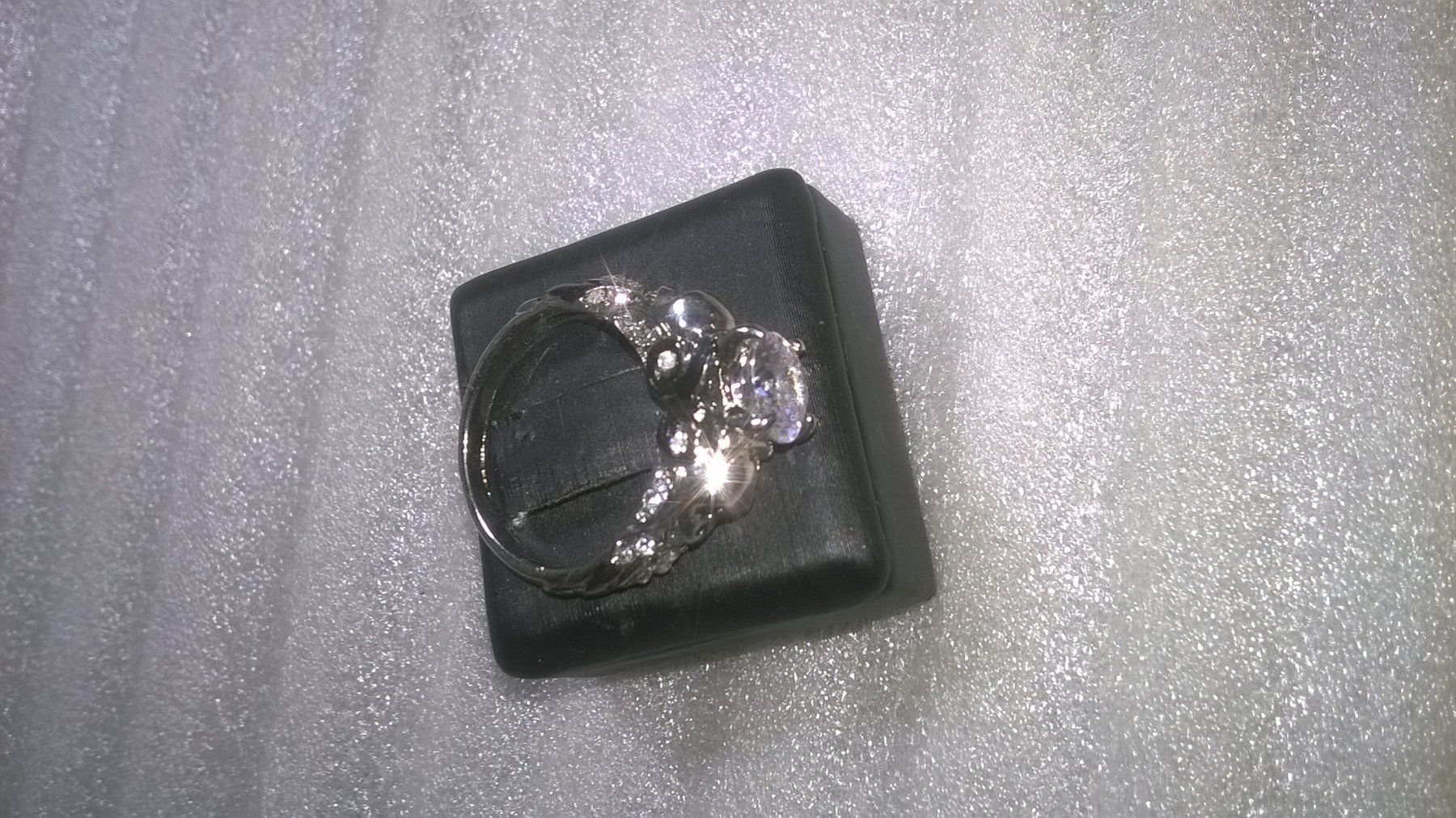Anelli: ring modeschmuck mit echt kristall,,,glanzig – Nuovo (secondo la descrizione) da Basel venduto da bijoutrie_4 2