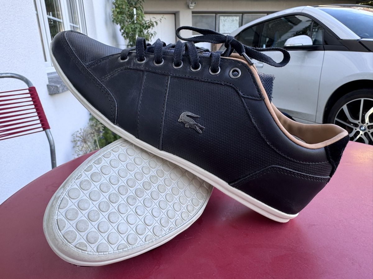 Lacoste Scarpe da uomo: Lacoste Sneaker Grösse 42.5  – Usato da Niederbüren venduto da Oetschli