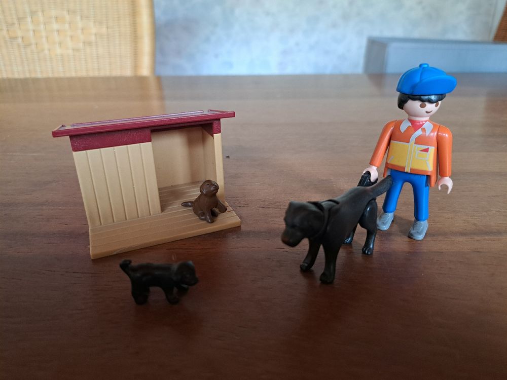 Playmobilset Hunde Labrador 5125 (Gebraucht) in Mels für CHF 6 – mit ...