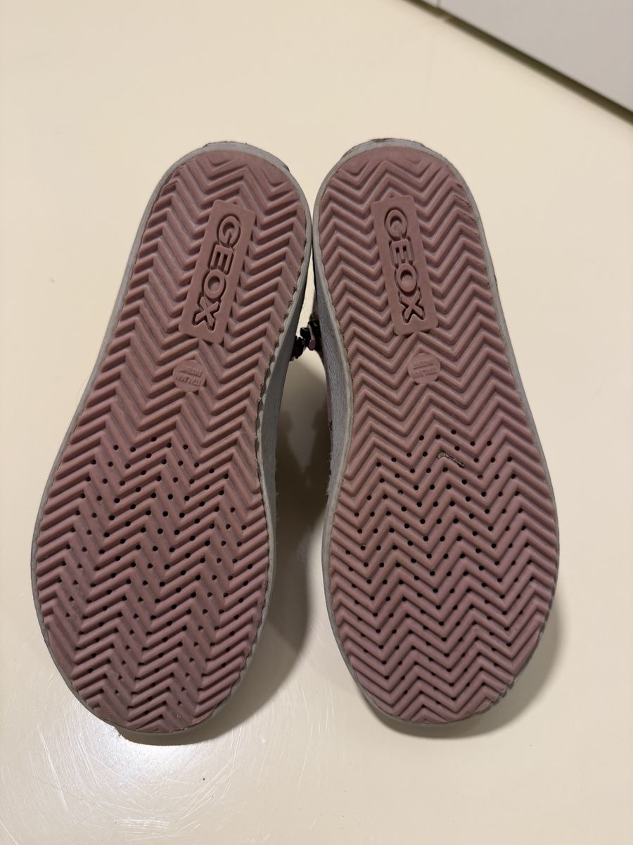 Geox Schuhe für Mädchen: Mädchen Schuhe Gr 31 – Gebraucht aus Bonstetten von Tulli.Tulla 1