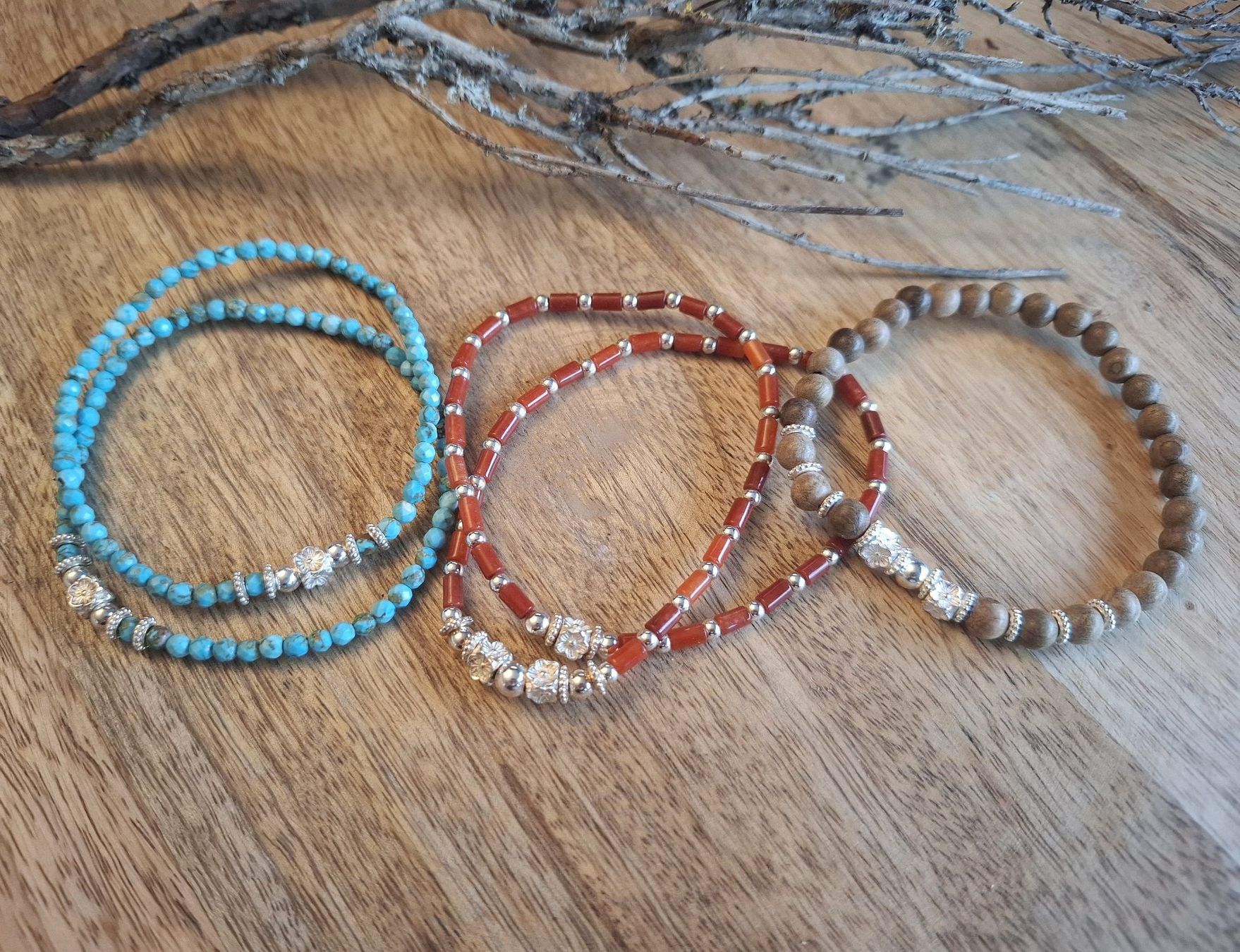 Bracciali & Braccialetti: BOHO - Edelstein-/Holzarmband - Silber - rot-türkis-braun – Nuovo e nell'imballaggio originale da Mühlethal venduto da nicita-modeschmuck 2