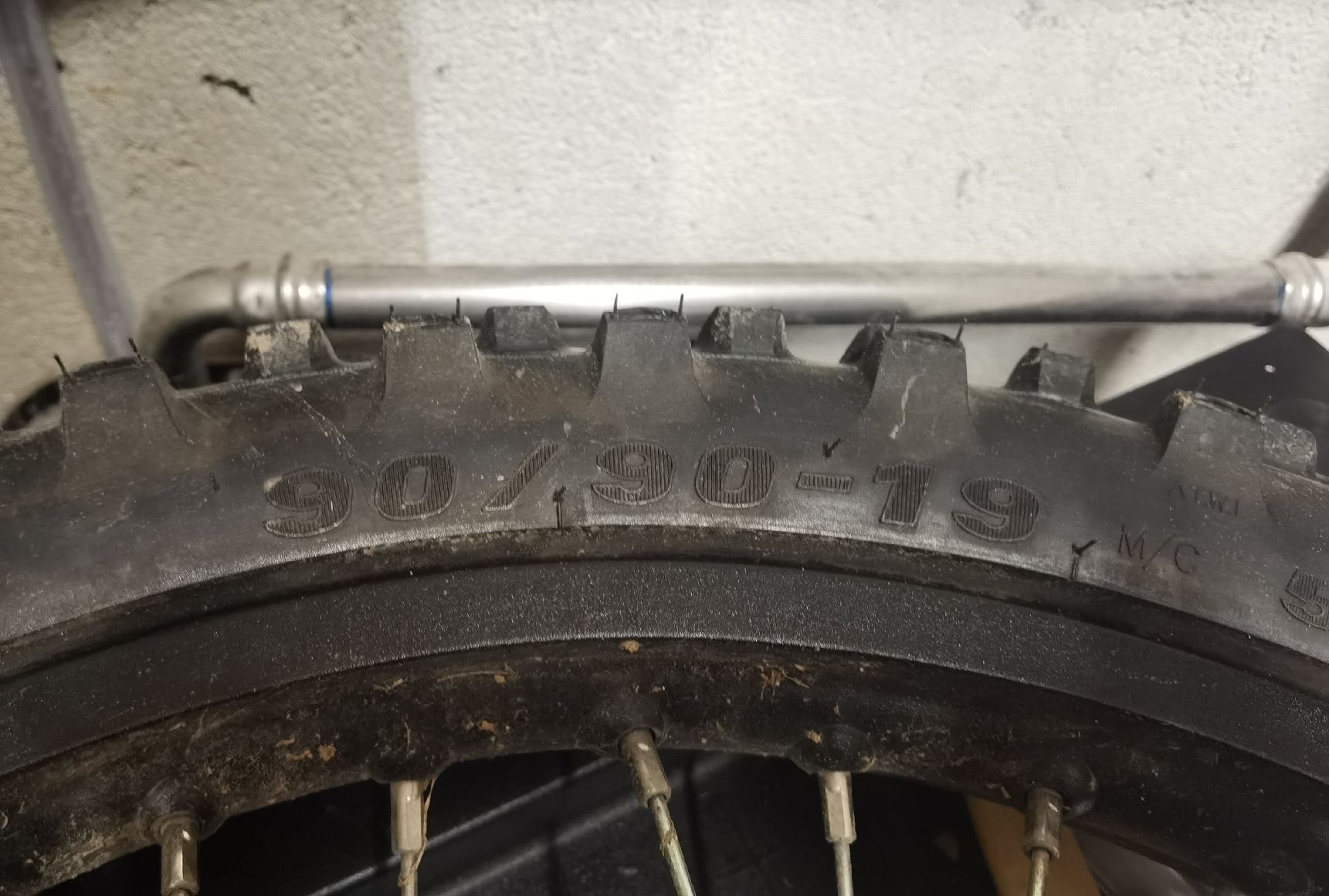 Sur-Ron Pneumatici & Ruote complete: Surron ultra bee Radsatz enduro – Usato da Guttet-Feschel venduto da Misterblue 2