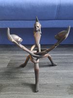 Sculpture trépied de l'unité africaine