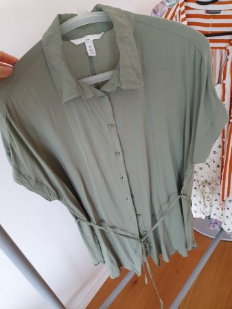Sommerbluse in olive, H&M Mama, Gr. S