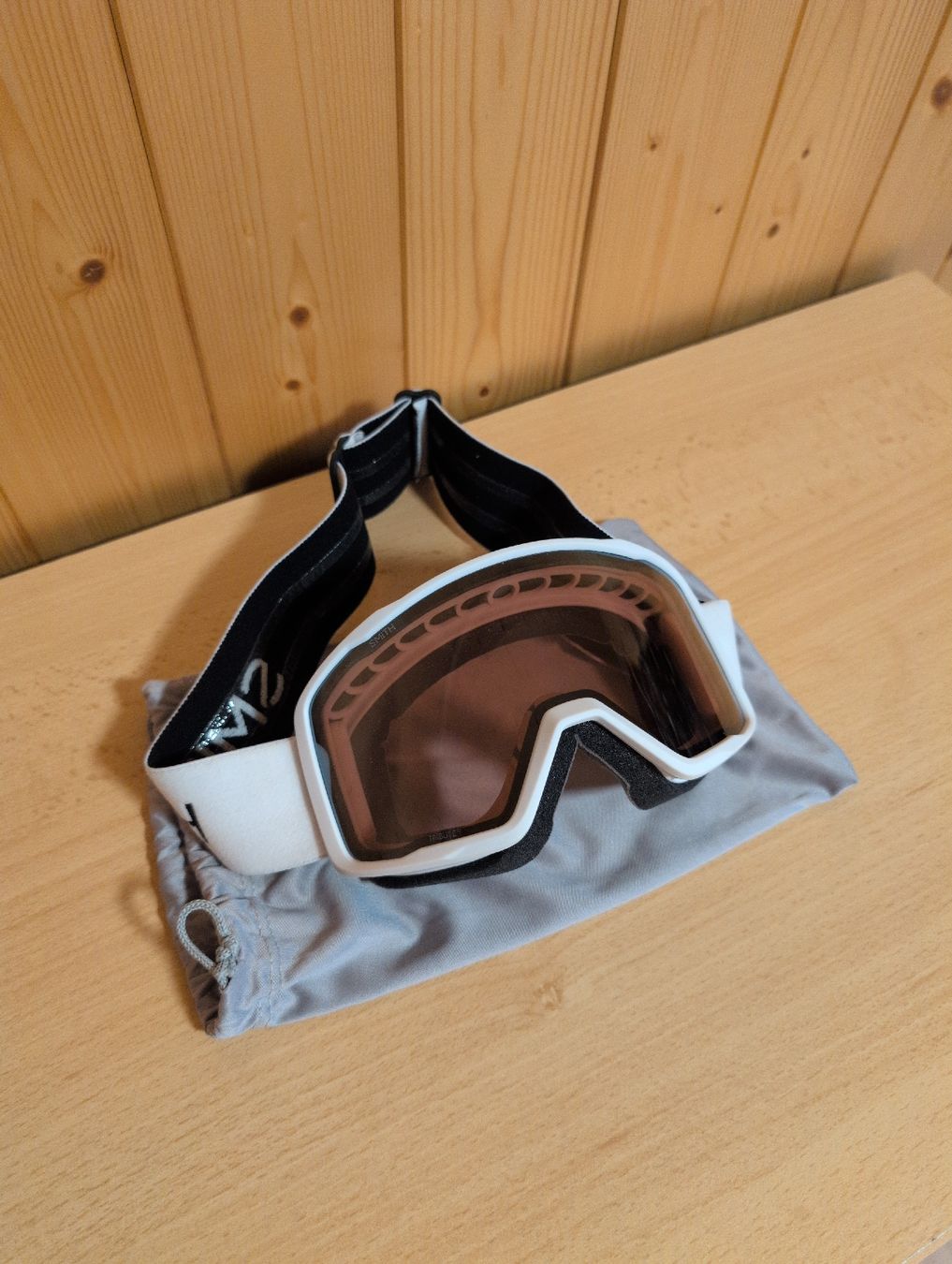 Smith Optic Occhiali & Lenti: Smith Ski Goggles, White Frame, Excellent Condition 🎿 – Usato da Grindelwald venduto da val_bq2g 2