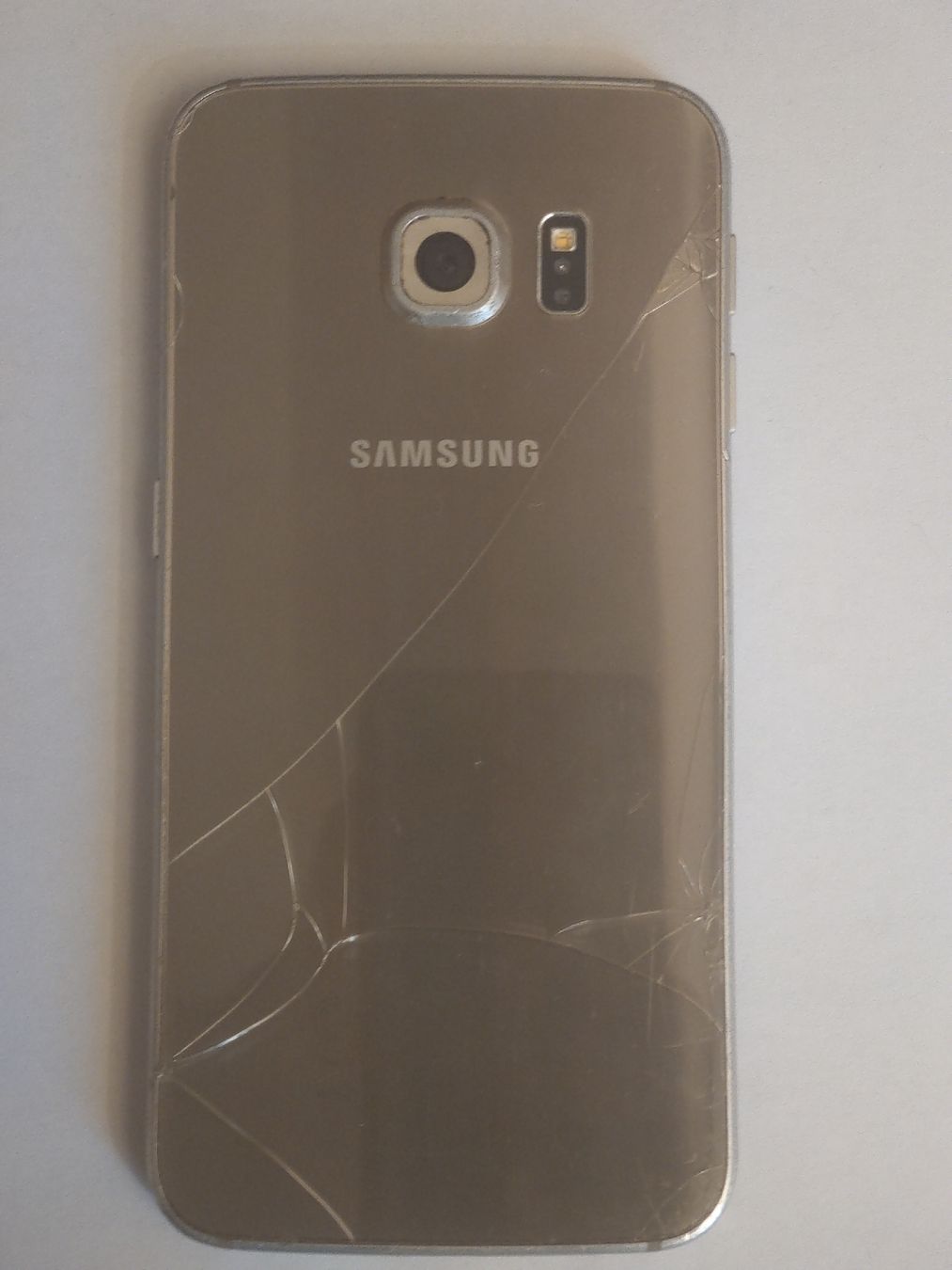 Samsung Telefoni cellulari / Smartphones: Samsung Galaxy s6 – Difettoso da St. Gallen venduto da kamel27 6