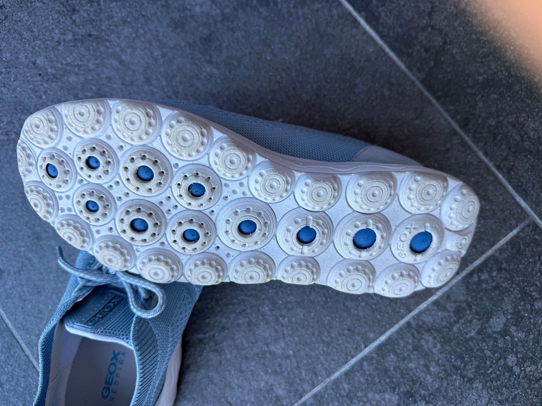 Geox Damenschuhe: Geox Damenschuhe grösse 39 – Gebraucht aus Gisikon von snoovy 2
