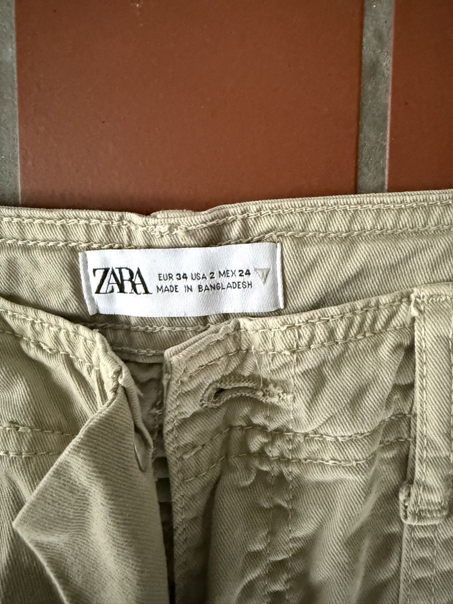 Zara Hosen: Zara Hose XS. Top Zustand – Gebraucht aus Zürich von JOD213 2