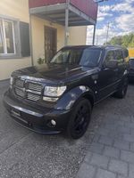 Dodge Nitro 4.0 V6 mit AHK und Geländereifen