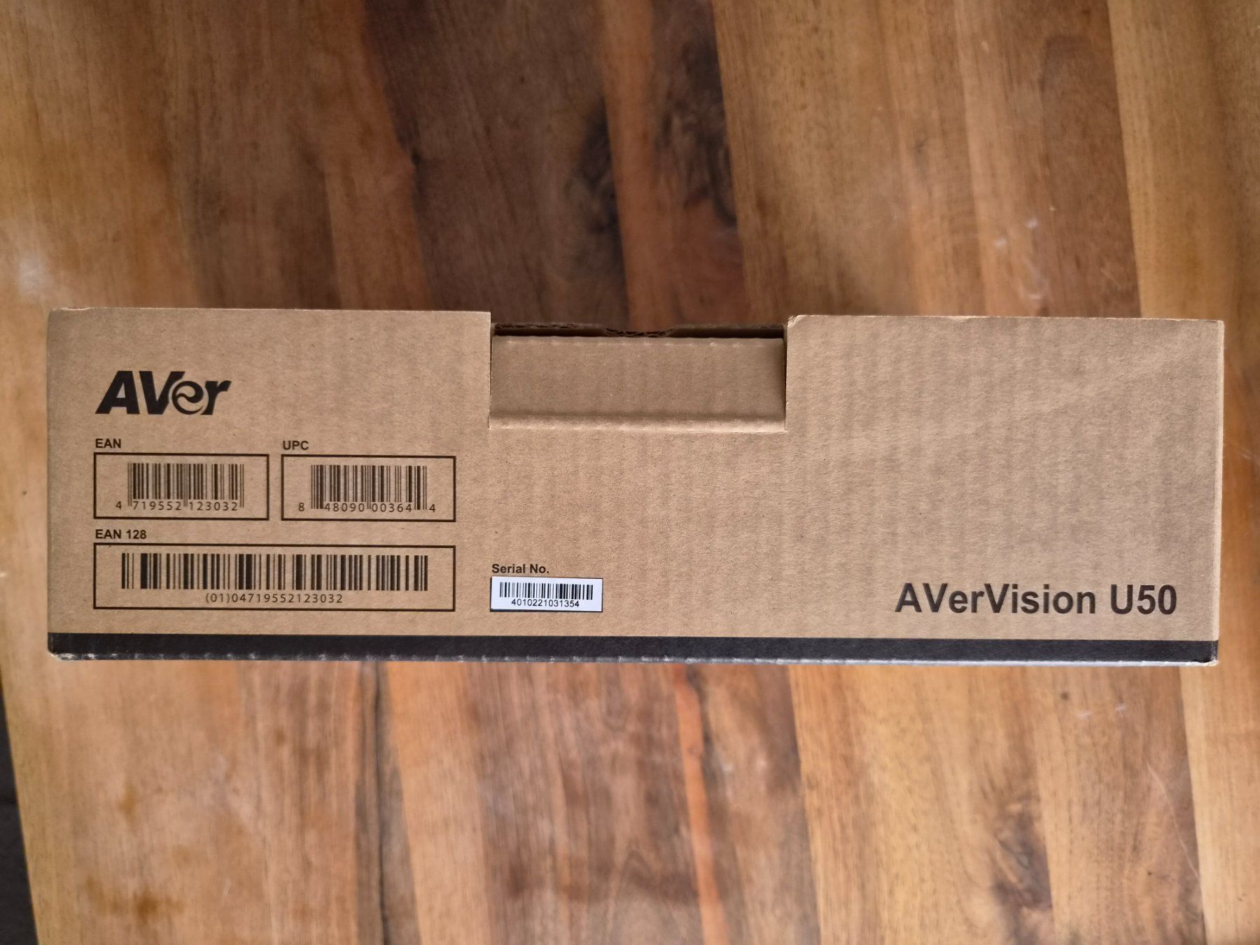 Vidéoprojecteurs: AVerVision U50 – D'occasion à Fribourg par PhotoStudio1