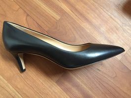 BALLY Pumps Gr. 6.5 (39.5), Neu