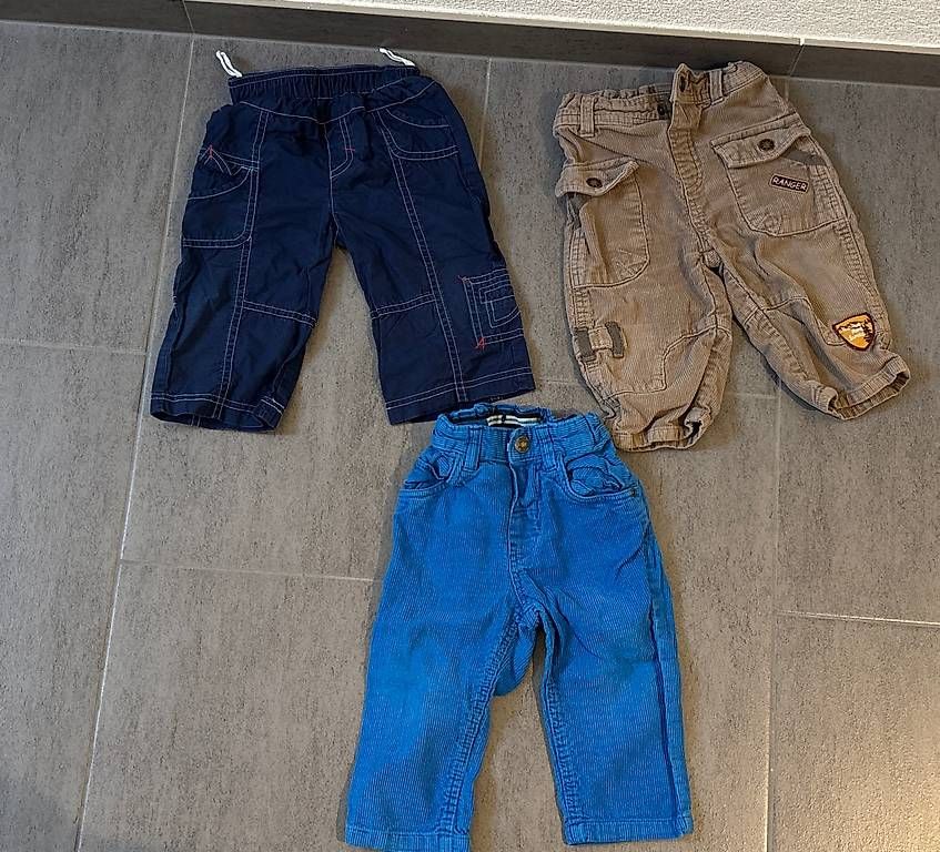 Lotti & Set di vestiti: Kleiderpaket Junge Grösse 74  (23 Teile) – Usato da Humlikon venduto da Pflanze2 3