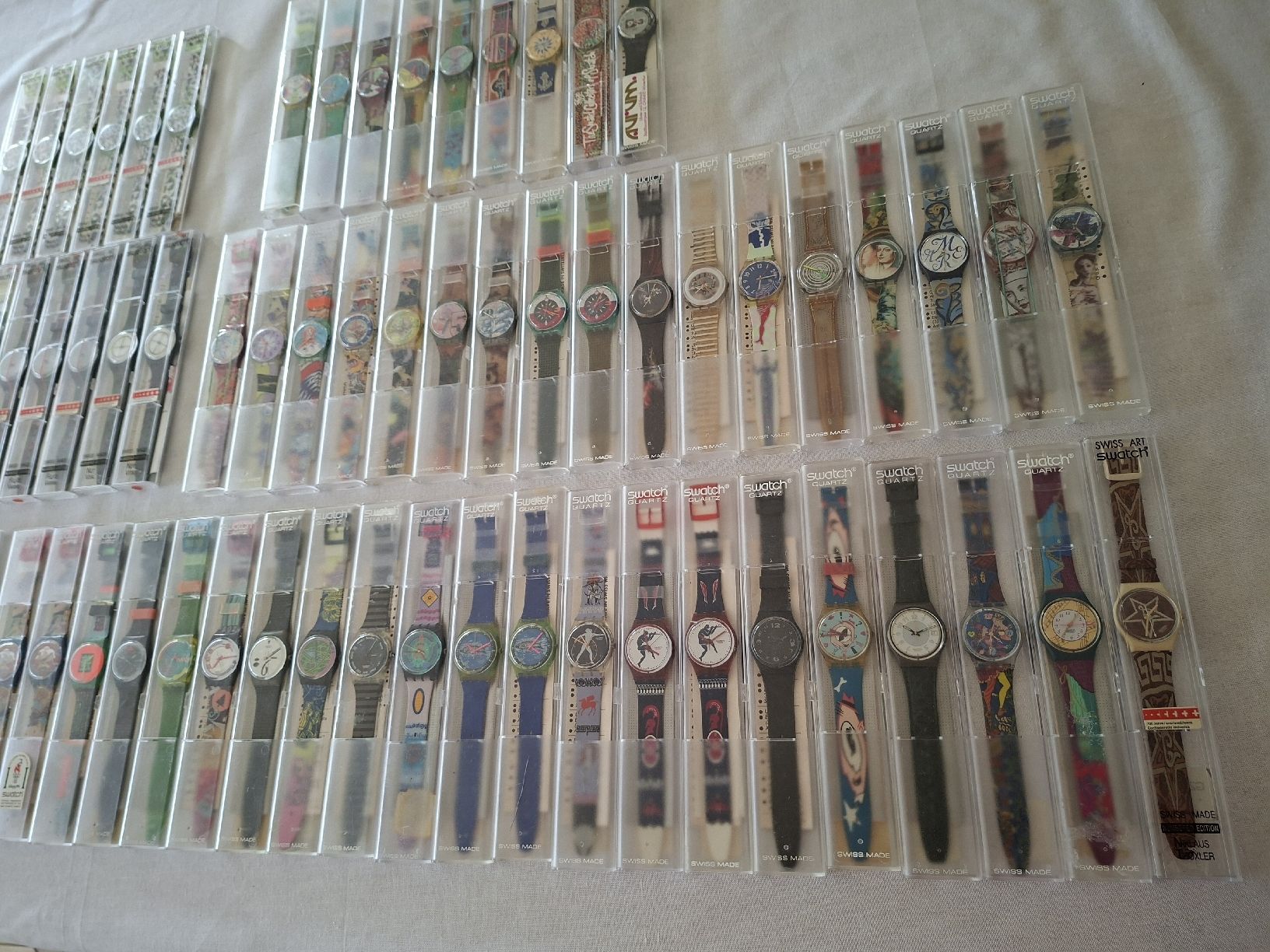 Swatch Montres: Swatch Cent 63 Stk.  – D'occasion à Spiez par -37- 6
