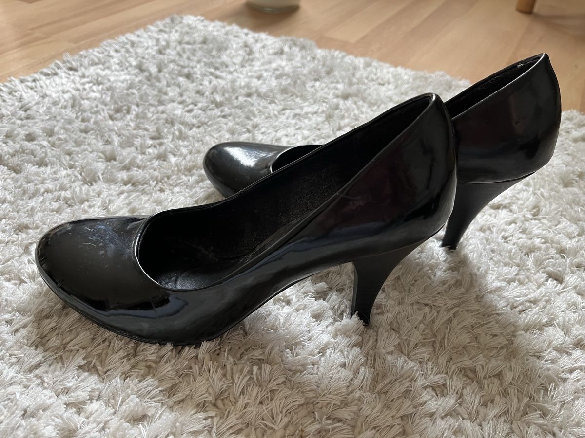 S.Oliver Scarpe da donna: S.Oliver Selection Pumps, Lack, schwarz, Grösse 37, Top! – Usato da Winterthur venduto da jamel11 2