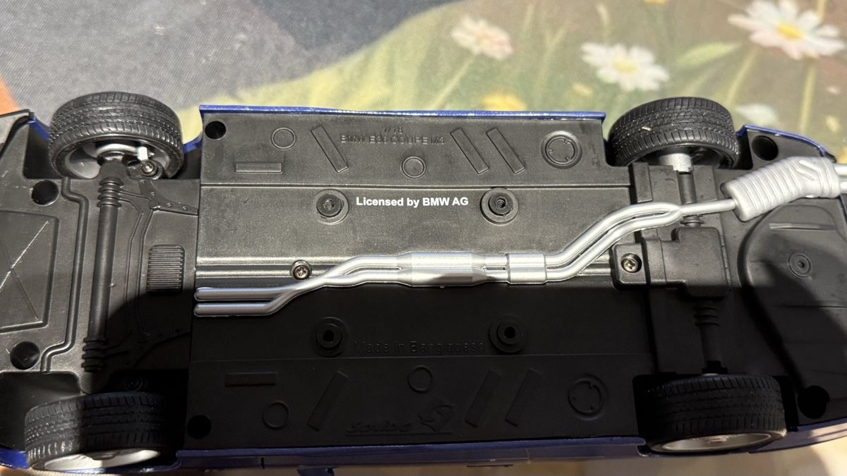 BMW Modellini d'auto: Modellauto BMW M3 E36 Coupe blau  – Nuovo (secondo la descrizione) da Basel venduto da Zomeg 8