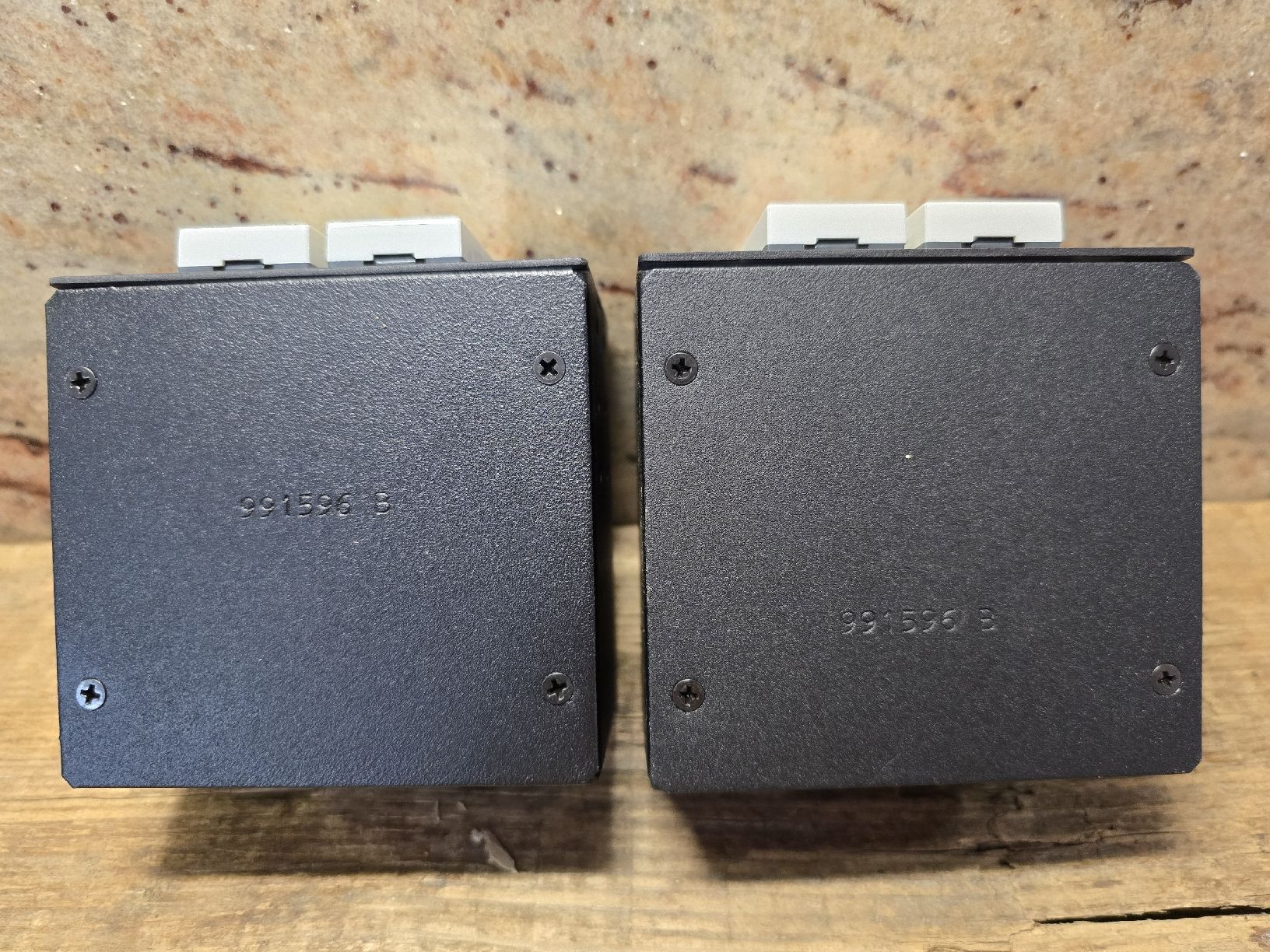 Stecker: 2 Verteilsteckdosen  – Gebraucht aus Walkringen von Vanuca 3