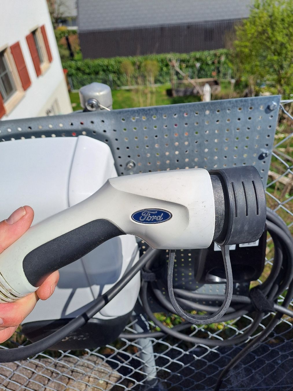 Caricabatterie: Ford Wallbox Ladestation 11kw – Usato da Burg im Leimental venduto da Fridulin 1