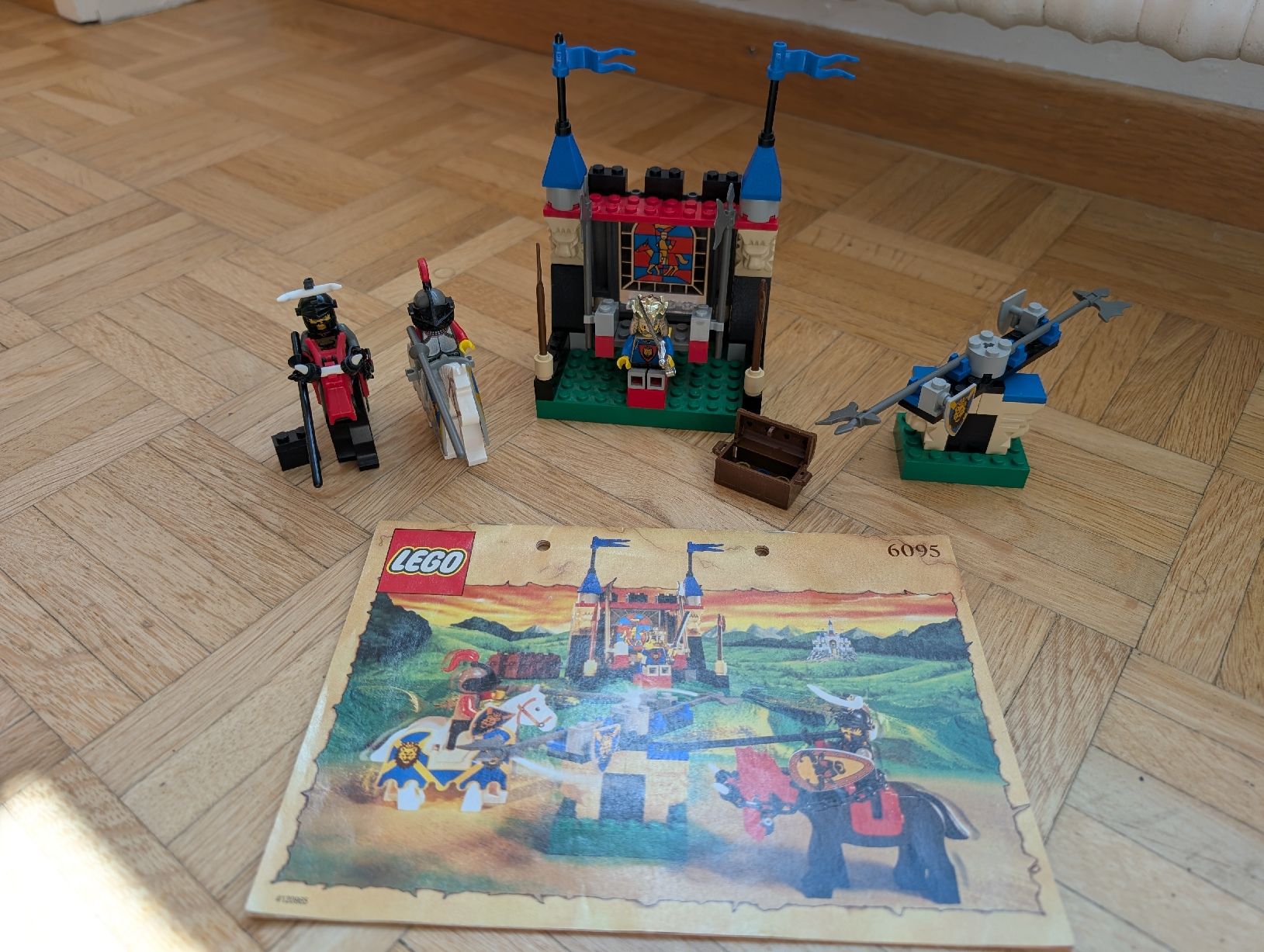 Lego Baukästen: Lego Royal Joust 6095 – Gebraucht aus Neuchâtel von lynne_mo