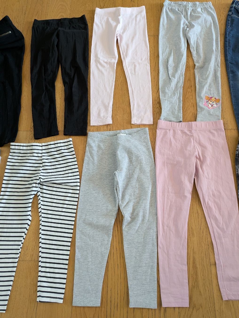 Pantaloni: Hosen Paket Grösse 122 - 128 – Usato da Wallisellen venduto da Taurusit 4