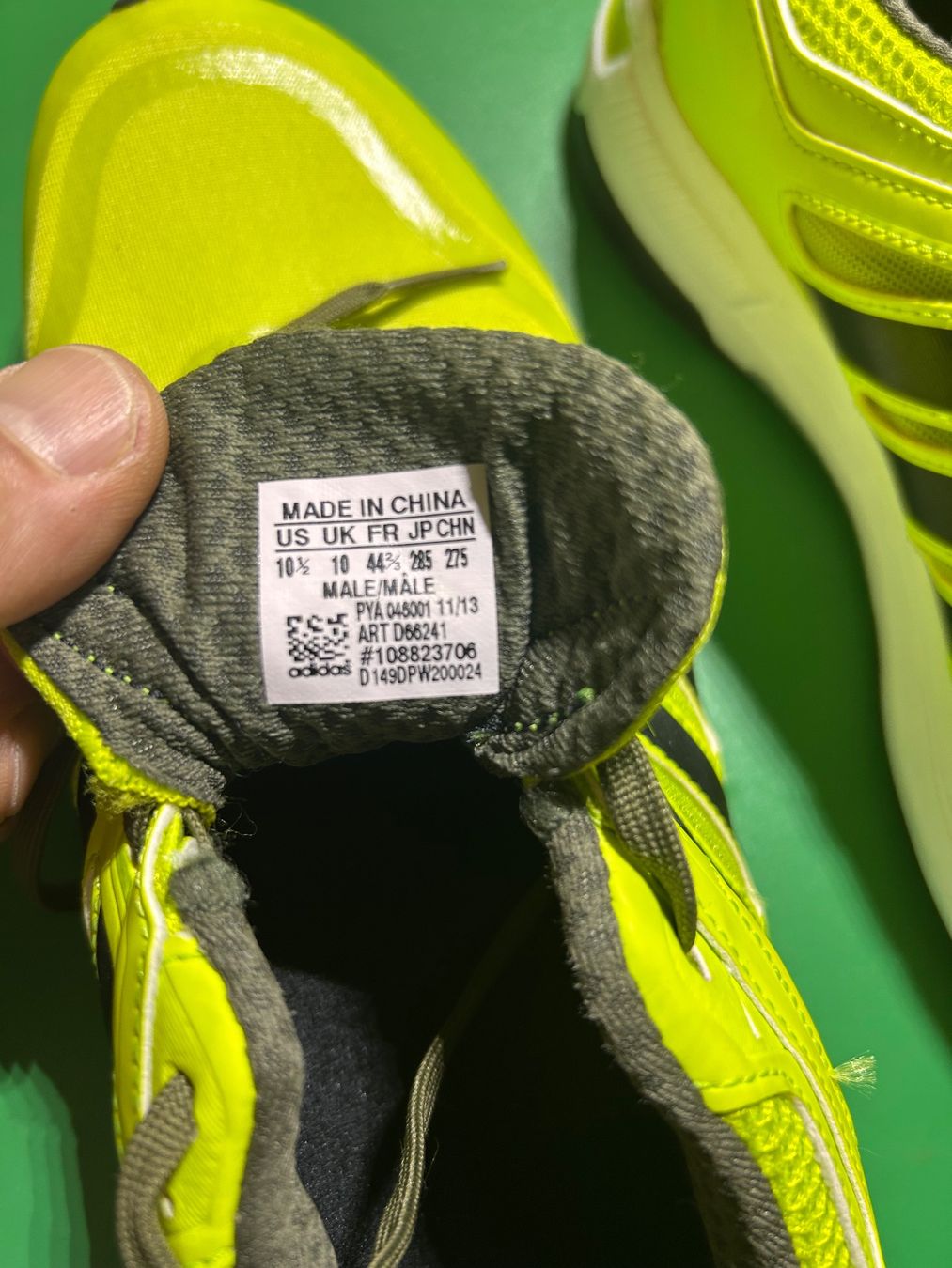 Adidas Scarpe da uomo: Adidas Hallenschuh 45 – Usato da Volketswil venduto da Leng0 2