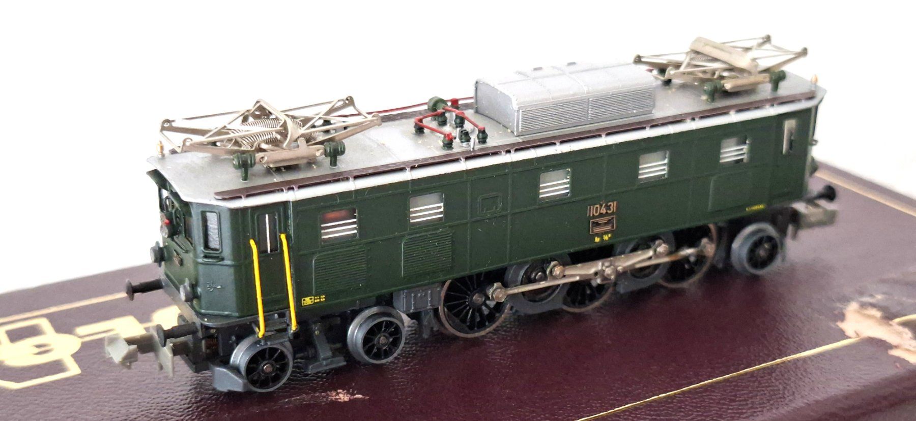 Fulgurex Modellini di ferrovie: Fulgurex Ae 3/6 II SBB  10431 – Usato da Biberist venduto da Ntrains 3