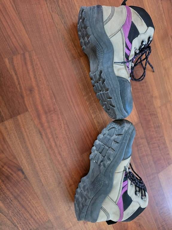 Scarpe da uomo: Wanderschuhe – Usato da Schlieren venduto da l.fabbrini 2