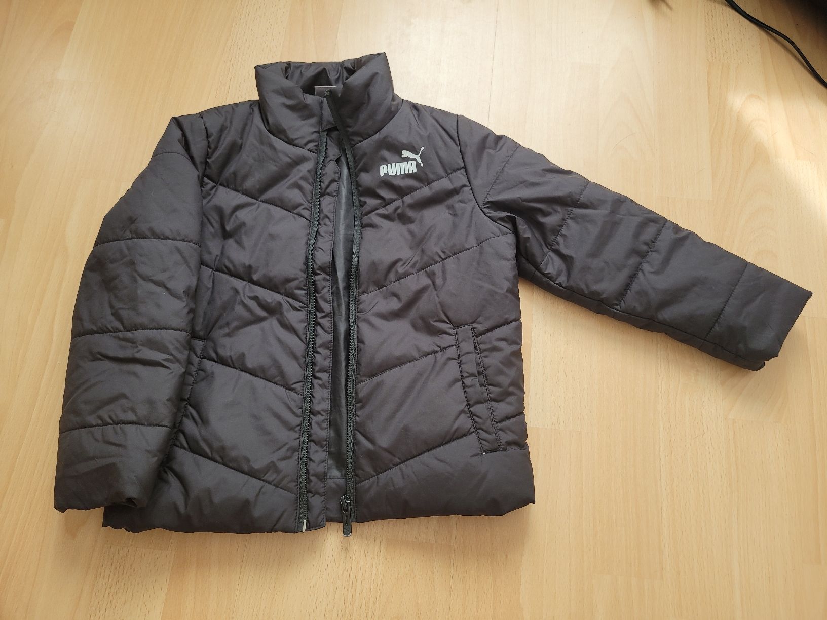 Puma Giacche & Cappotti: Jacke Puma gr. 110 – Usato da Inwil venduto da Flower2325