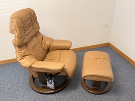 Stressless Sessel mit Hocker neuwertig mit 75% Rabatt‼️
