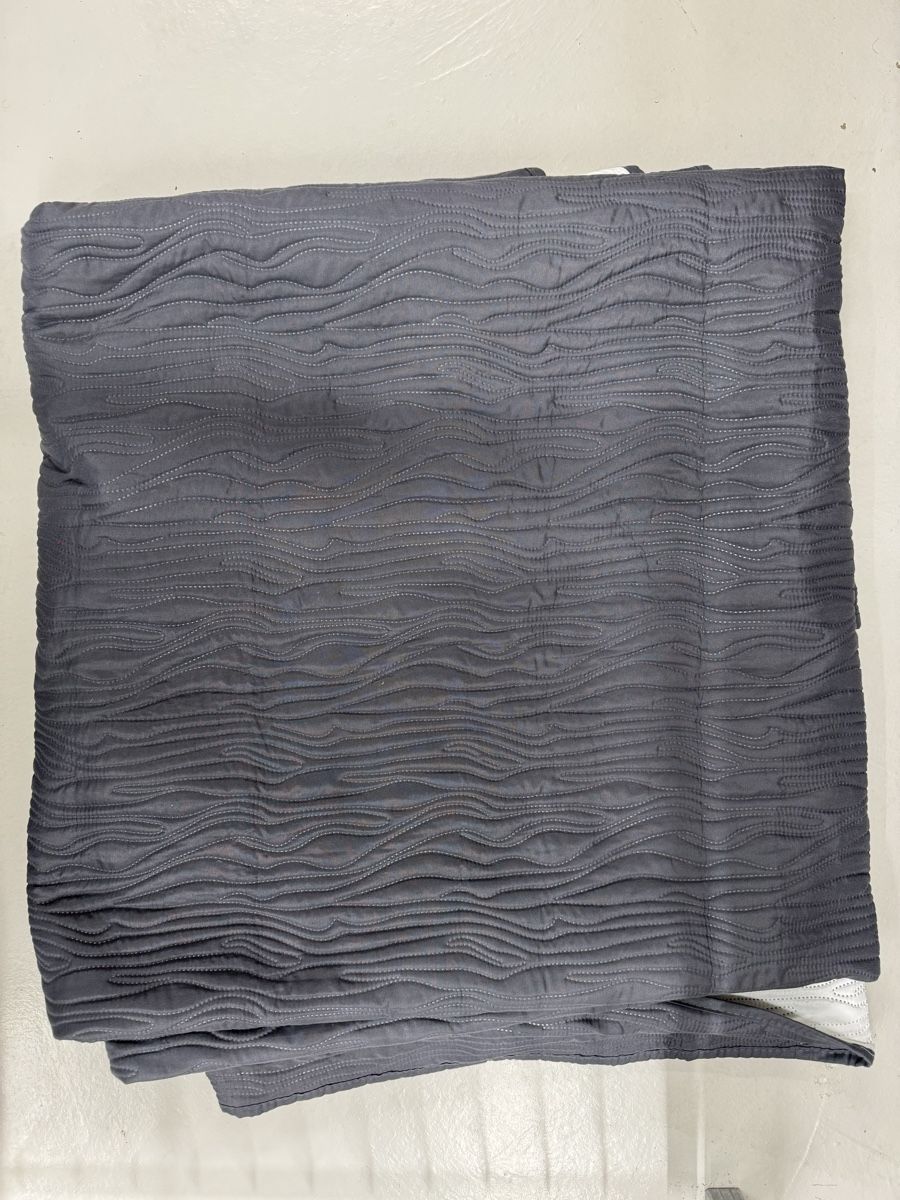 Coperte: Bed cover – Usato da Zürich venduto da yas_g5hf 1