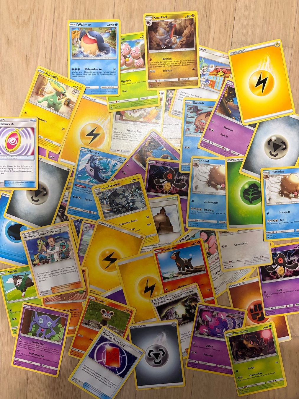 Pokémon Carte collezionabili: 50 Pokemonkarten | gemischt – Usato da Flawil venduto da nadia98