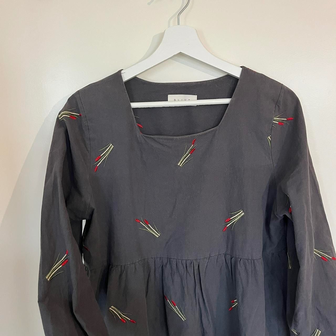Vestiti: GREY EMBROIDERED DRESS – Usato da Bern venduto da michelle_c98 1
