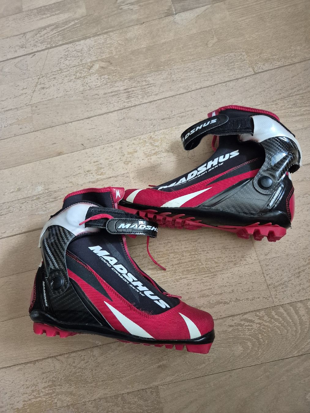 Madshus Scarpe da uomo: Skatingschuhe Grösse 39 Madshus – Usato da Englisberg venduto da senta67