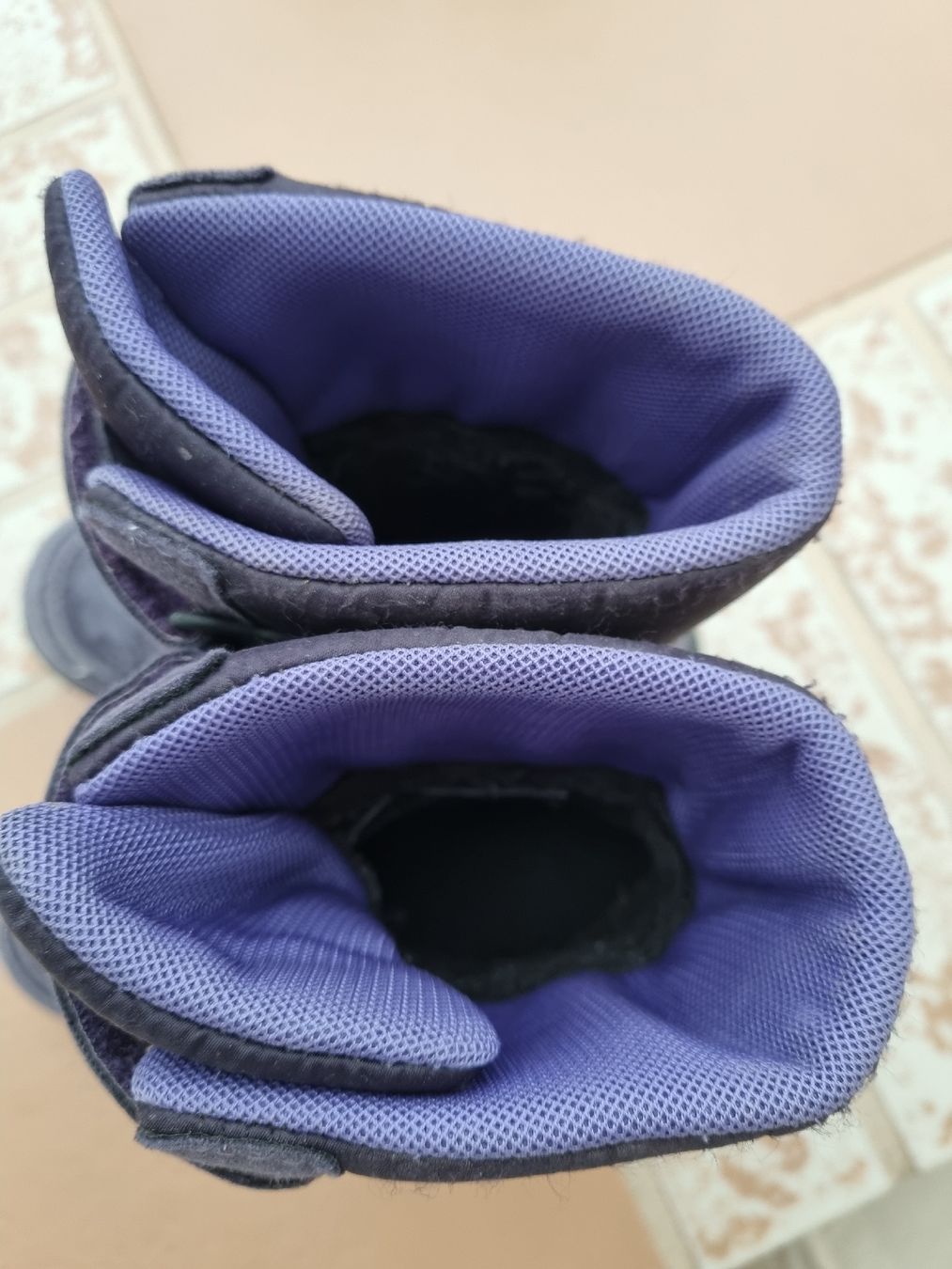 Scarpe per ragazze: Richter Winterstiefel Gr. 30, lila, Mädchen – Usato da Lengnau AG venduto da Endless 6