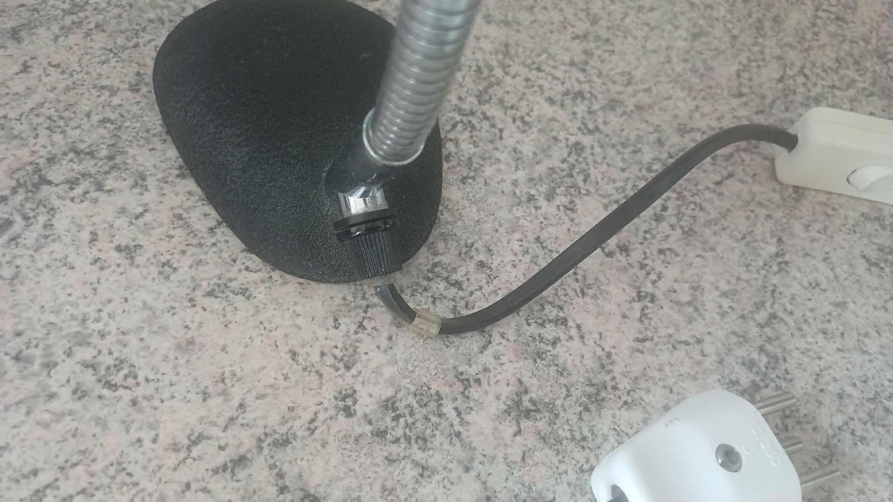 Lampade: Spottlampe Aluminium 60er  – Usato da Flawil venduto da Naphtali 2
