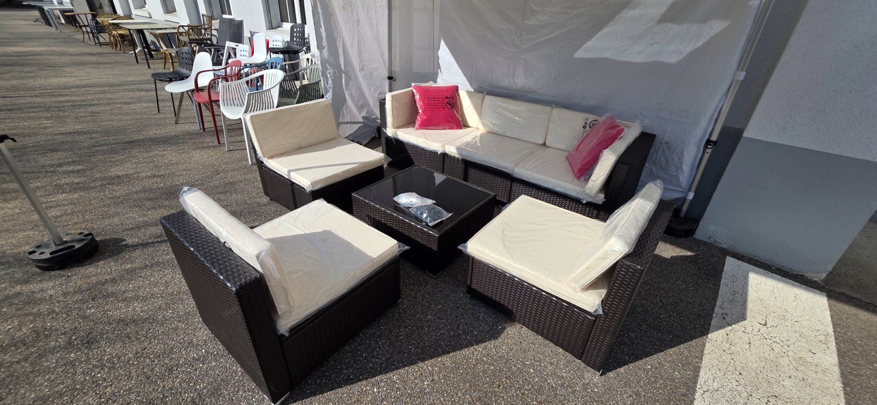Divani: Gartenlounge neu ablager, – Nuovo e nell'imballaggio originale da Lützelflüh-Goldb venduto da Rampenverkauf_72_ 5