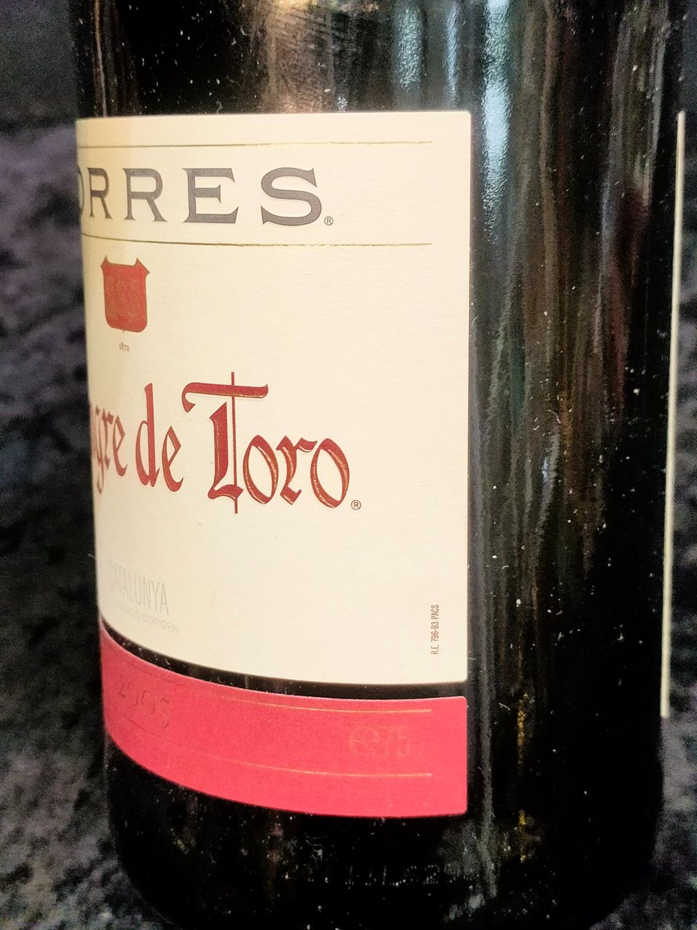 Vino: TORRES SANGRE DE TORO 2005 – Nuovo (secondo la descrizione) da Genève venduto da Leboucheoreilles 2