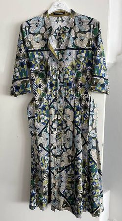 Kleid von Luisa Cerano