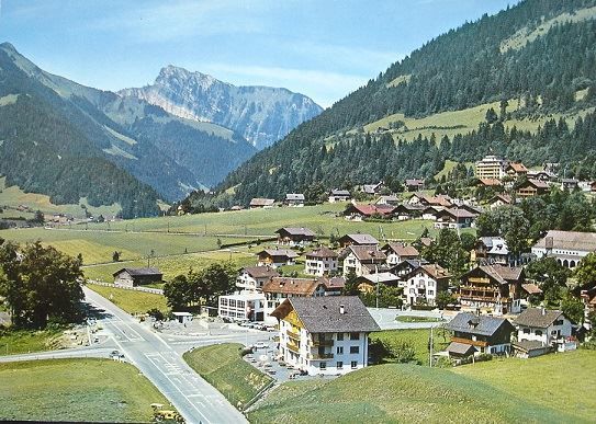 Cartoline postali: 3x AK CHATEAU-D'OEX – Nuovo (secondo la descrizione) da Jona venduto da philajona